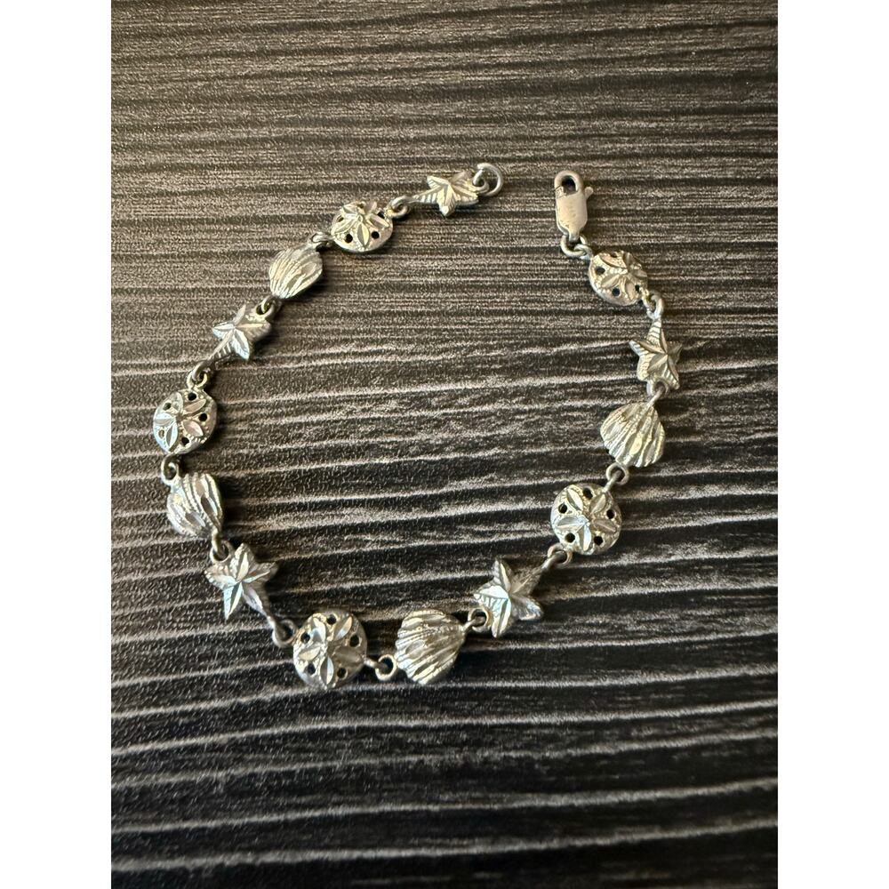 Vintage 925 Sterling Silver Seashell, Starfish, & Sand Dollar Charm Bracelet